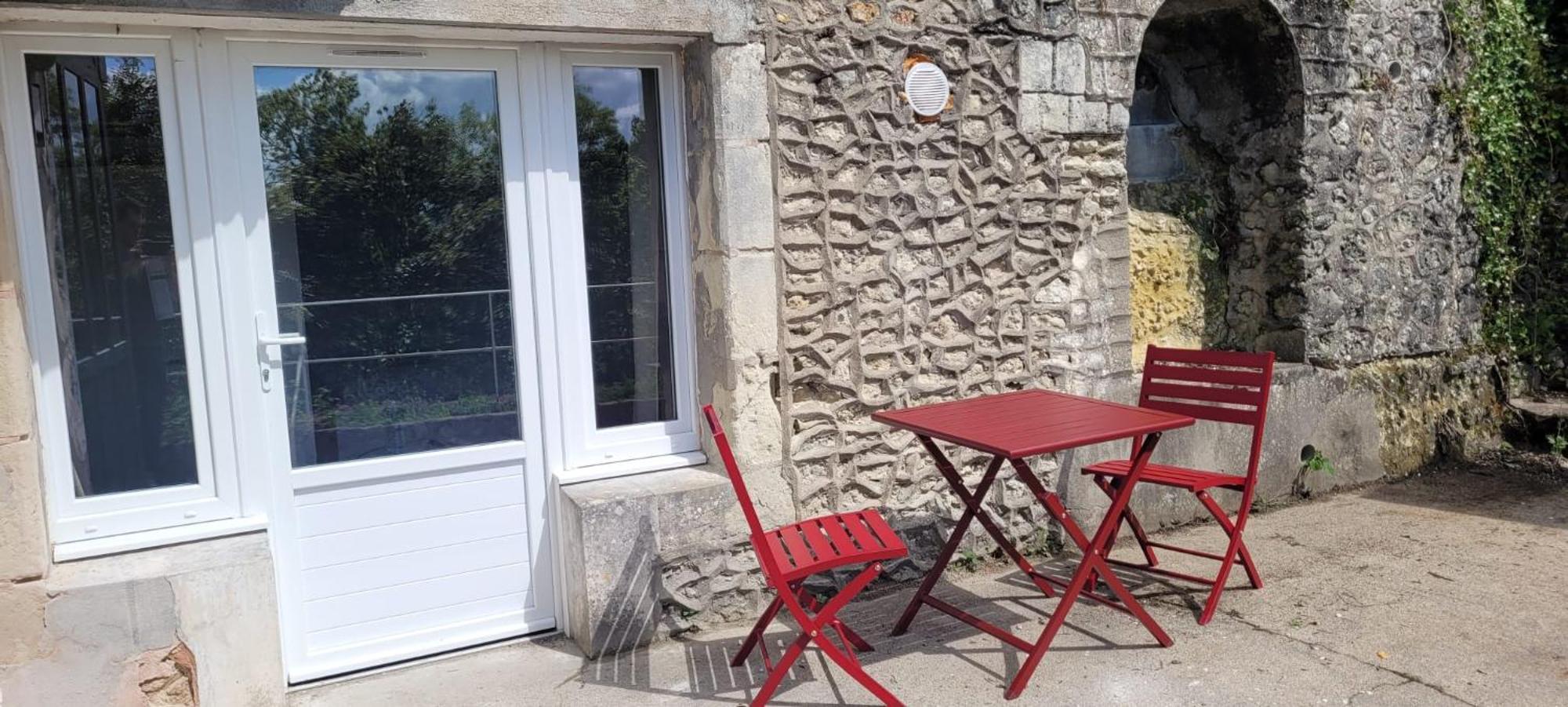 Ferienwohnung Le Cocon Troglodyte Saint-Étienne-de-Chigny Exterior foto