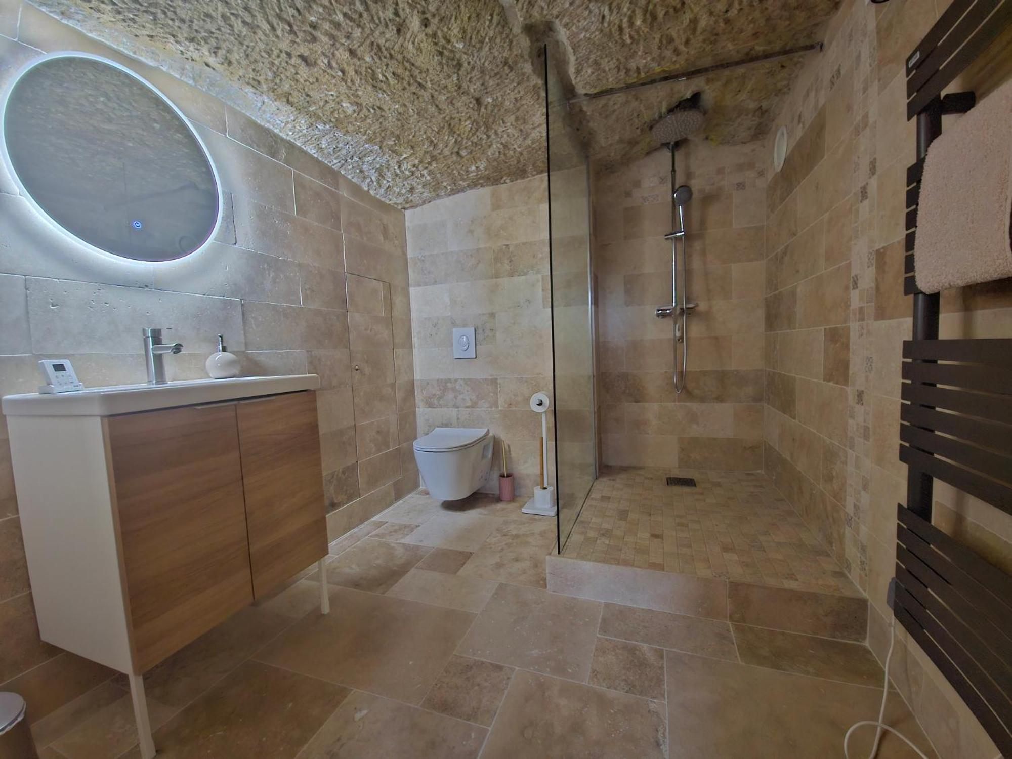 Ferienwohnung Le Cocon Troglodyte Saint-Étienne-de-Chigny Exterior foto